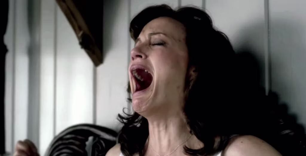 Movie Review: Mike Flanagan's Film Adaptation Of Stephen King's "Gerald's Game"