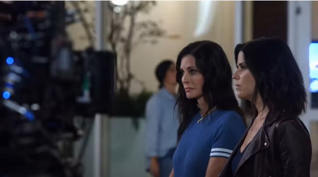 Original Stars Discuss The 'Scream' Franchise In A New BTS Featurette