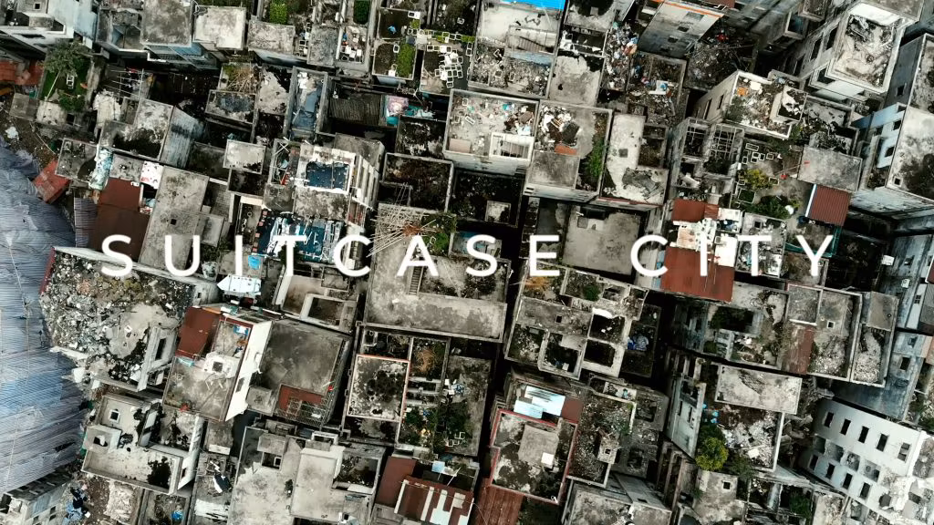 First Look: A Group Of Men Set Out To Restore Order In The Series "Suitcase City"