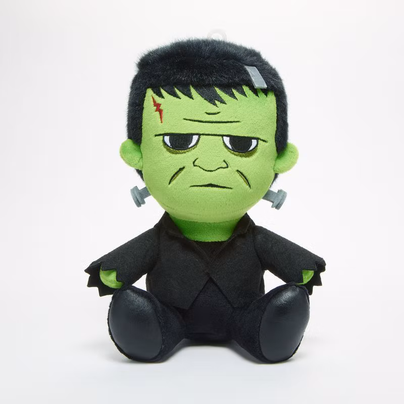 Kidrobot Teams Up With Universal For Their Phunny Collection Featuring Classic Monsters