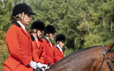 Movie Review: “Hounded” (Arrow Video FrightFest)