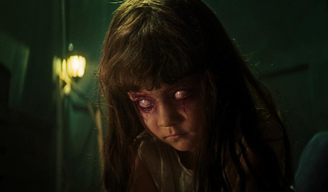 A Painting Hides A Terrifying Secret In The Thai Horror ‘Cracked’ (Trailer)