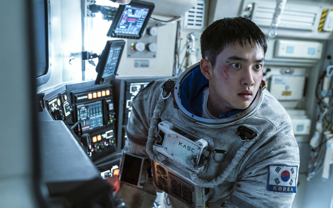 New K-Sci-Fi Survival Thriller Takes You to “The Moon”
