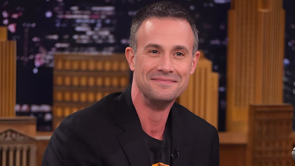 Freddy Prinze Jr. Returns to the Genre In 'The Girl in the Pool'