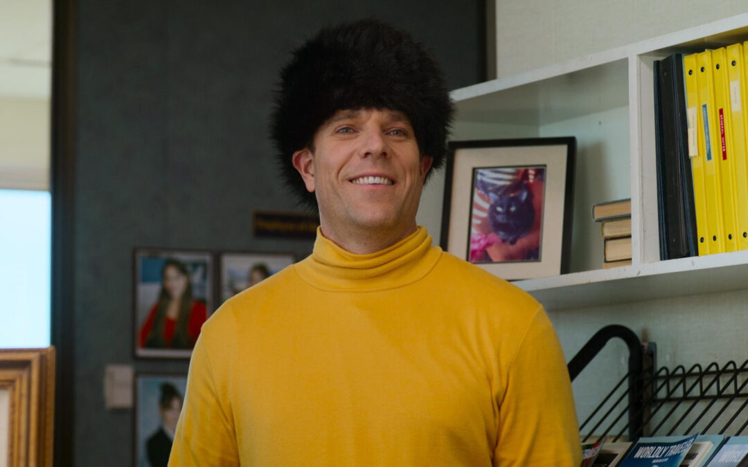 A Lie Sends Co-Workers Spiraling in the Dark Comedy ‘Don’t Tell Larry’