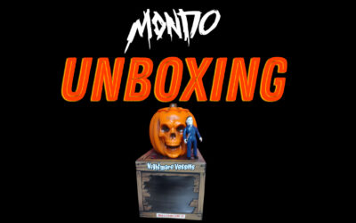 An Unboxing of Two Killer Figures from Horror Classics from Mondo