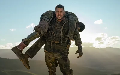 Alan Ritchson Fights to Survive in the New Trailer for Netflix’s Sci-fi Horror ‘War Machine’