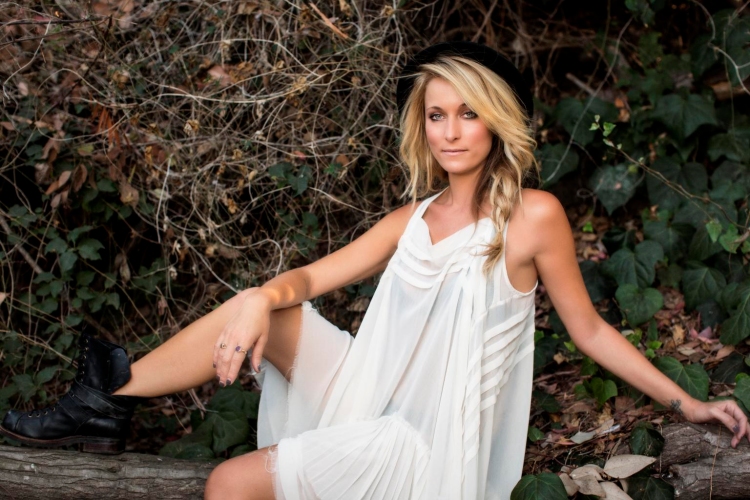 An Interview with Scream Queen Sadie Katz