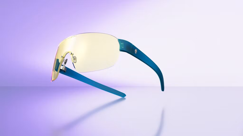 Checking out the Bermuda Triangle Gaming Glasses by GUNNAR